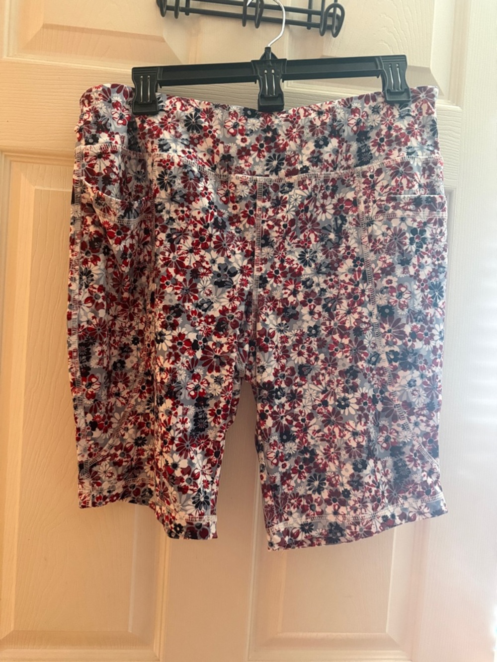 Women's Floral Bike Shorts — Red & Navy Print